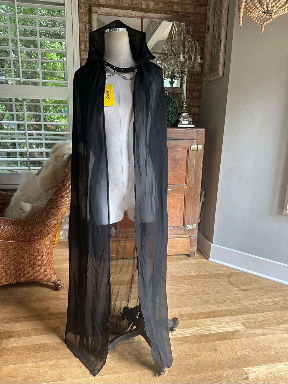 SPIRIT HALLOWEEN SORCERESS BLACK SHEER CAPE LARGE KIDS TEENS NEW